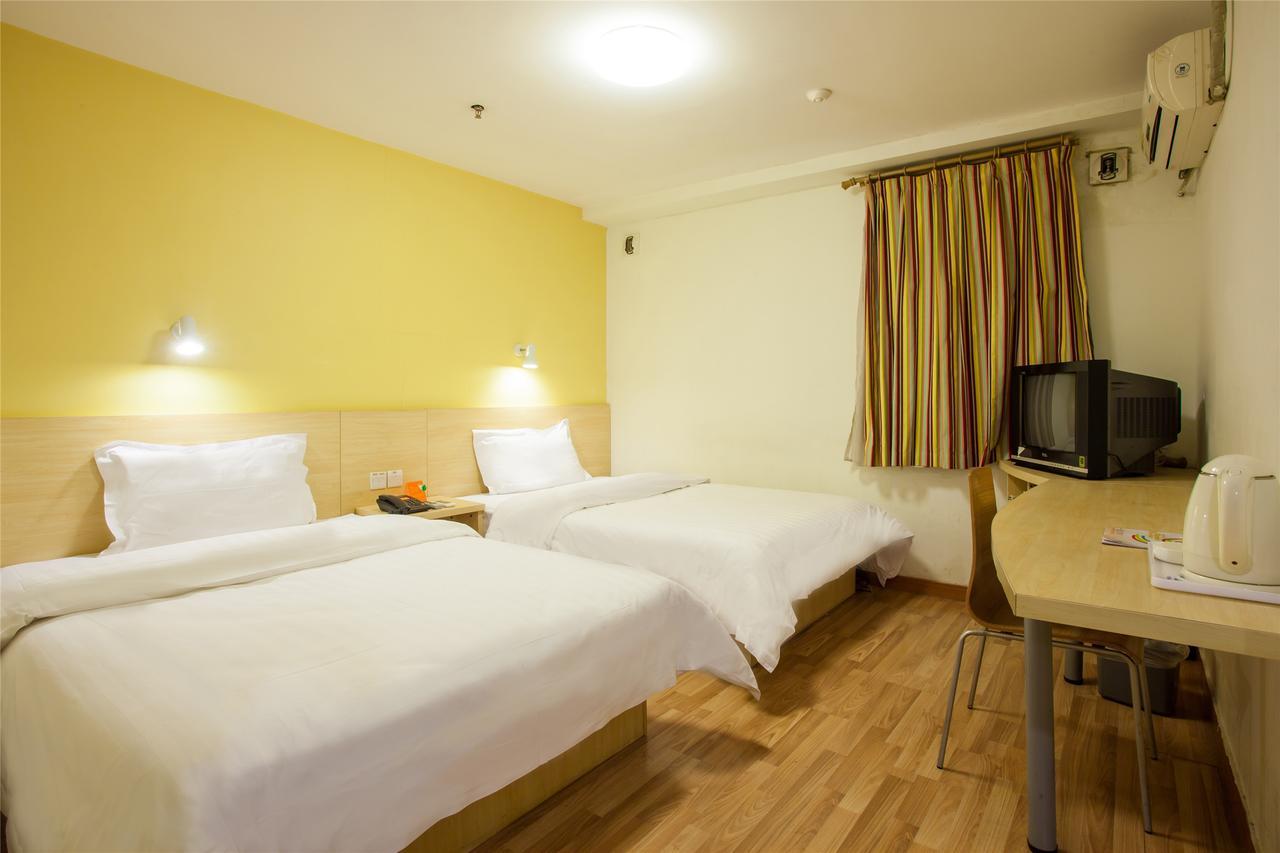 7Days Inn Qingdao Shandong Raod Zhenning Overpass Exterior photo